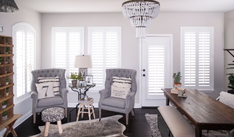 Plantation shutters in a Honolulu living room